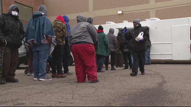 Orange Friday in Detroit: chef helps people struggling with homelessness