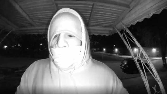 Arson suspect wanted after setting fire to River Rouge house