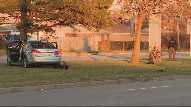 1 in critical condition after shooter opens fire on car on 8 Mile in Detroit