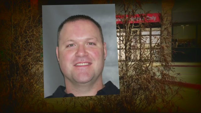 Warren officer expected to survive after crashing motorcycle on 696