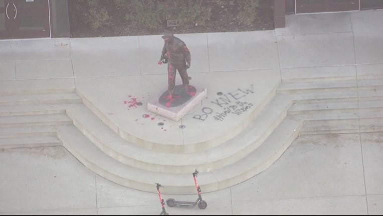 'Bo Knew': Bo Schembechler Statue Vandalized At University Of Michigan ...