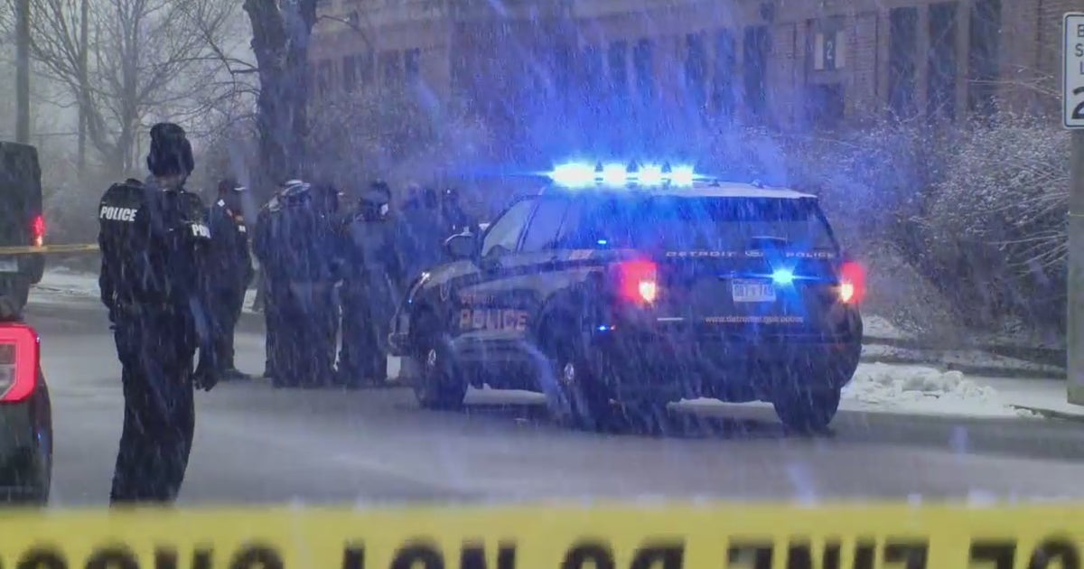 Detroit police kill suspect accused of murdering wife and her adopted ...