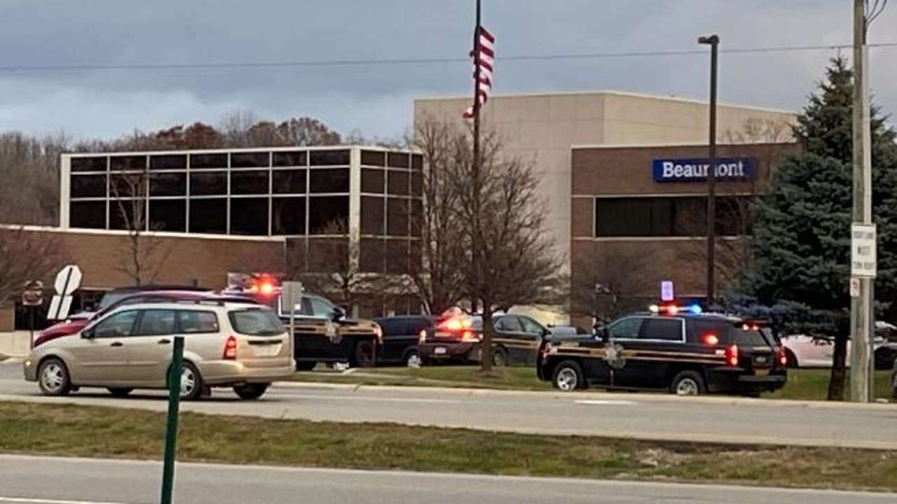 Man shot in parking lot outside Beaumont center in Lake Orion