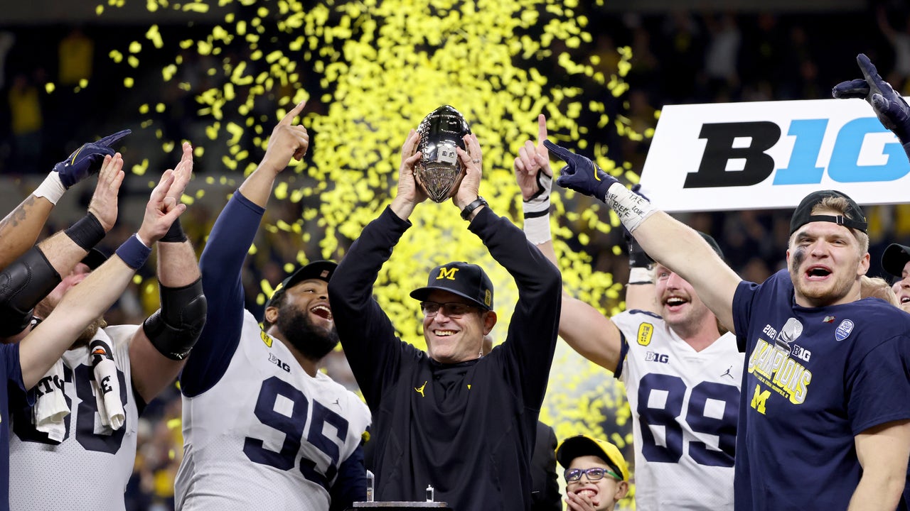 Michigan Blows Out Iowa 42-3 To Win Big Ten Championship, Advance To ...