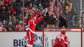 Red Wings top Kraken 4-3 in shootout for 4th straight win