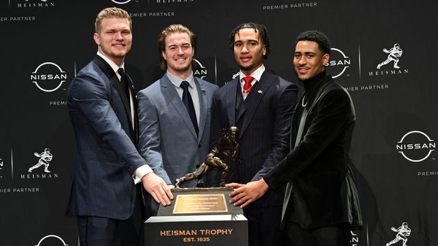 Back-to-back: Young gives Alabama consecutive Heisman wins