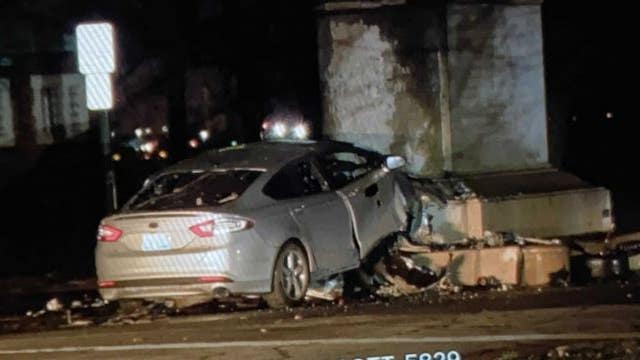 Speeding car crashes into statue on Belle Isle, catches fire