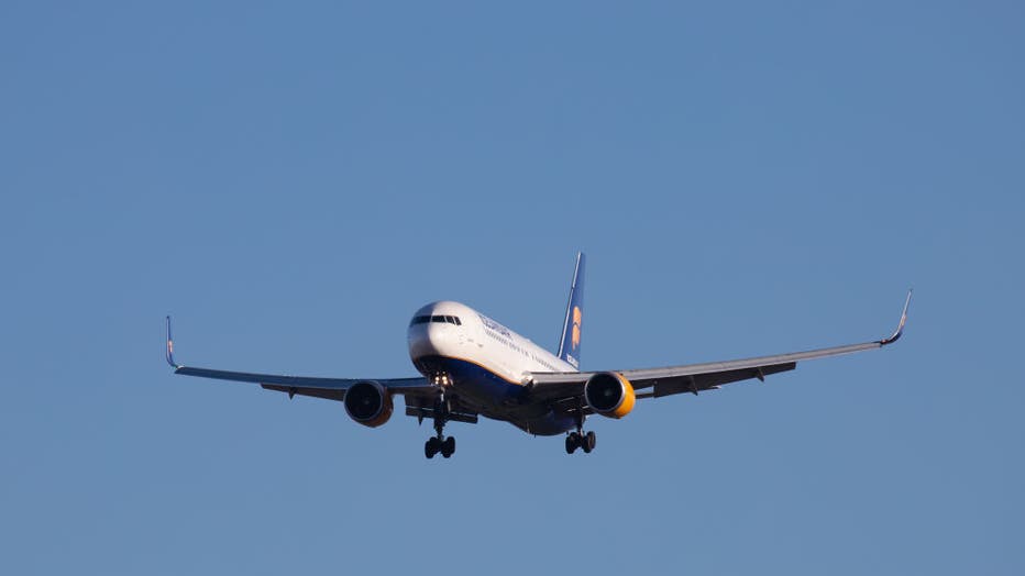 Icelandair Boeing 767-300