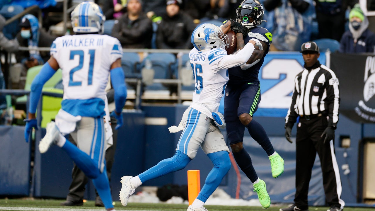 Rookie WR Amon-Ra St. Brown is bright spot for Lions in loss to Seattle