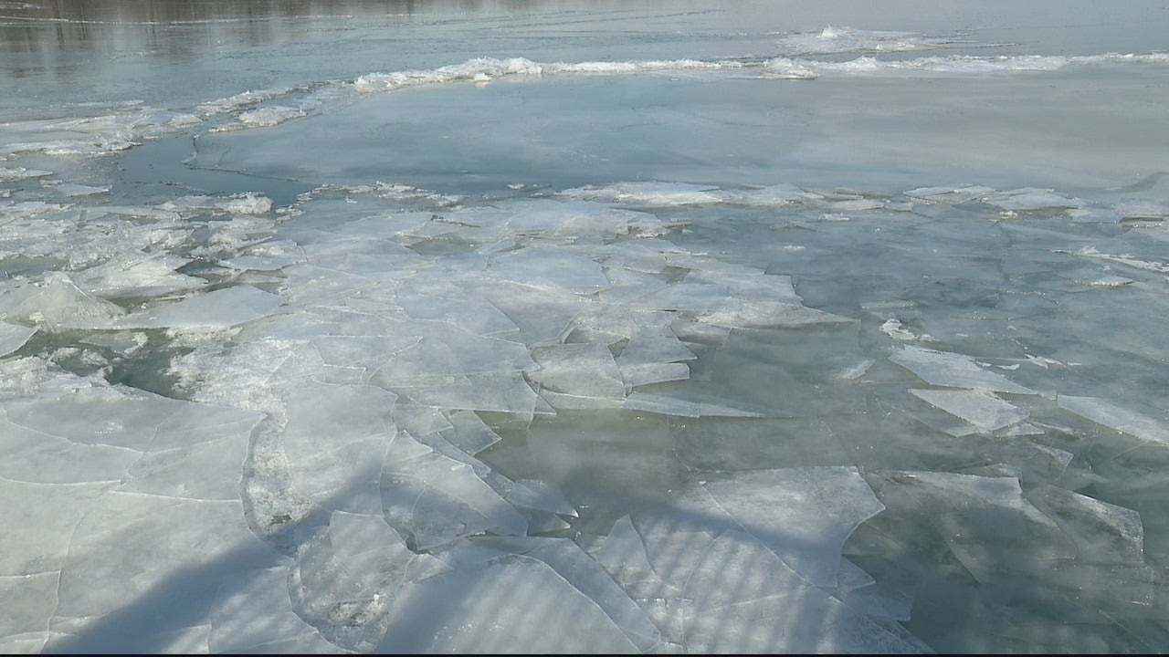 Great Lakes researchers race to collect winter data from under the ice - FOX 2 Detroit