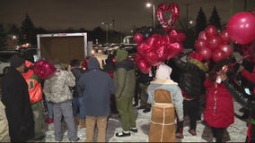 Oak Park vigil held in honor of shooting victim