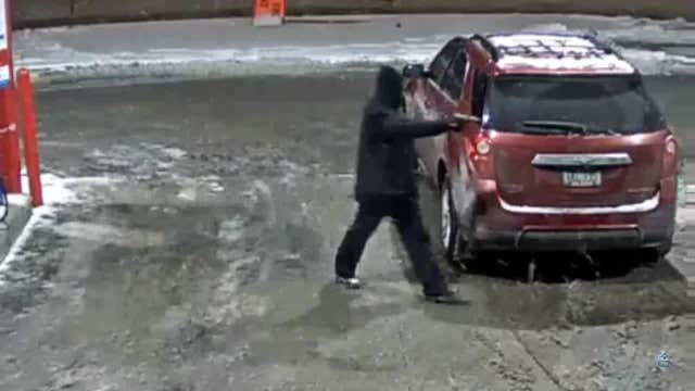 Suspects carjack woman at gunpoint at Detroit gas station, flee in victim's SUV