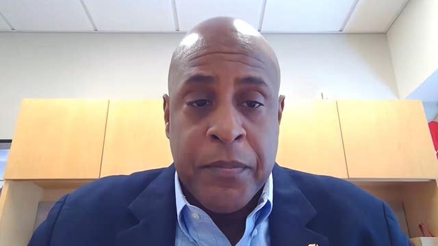 Mayor Mike Duggan begins search to replace Detroit Fire Commissioner Eric Jones