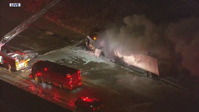 I-696 reopened after semi truck fire at Mound Road
