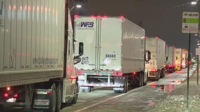 Ambassador Bridge partially closed while Blue Water Bridge faces massive truck backup