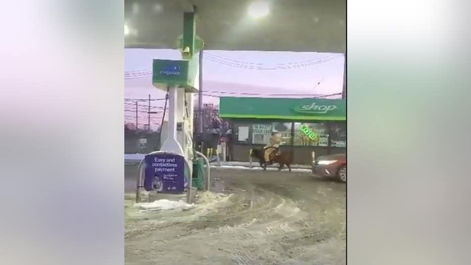 Screengrab from Brad Showboat's Facebook video