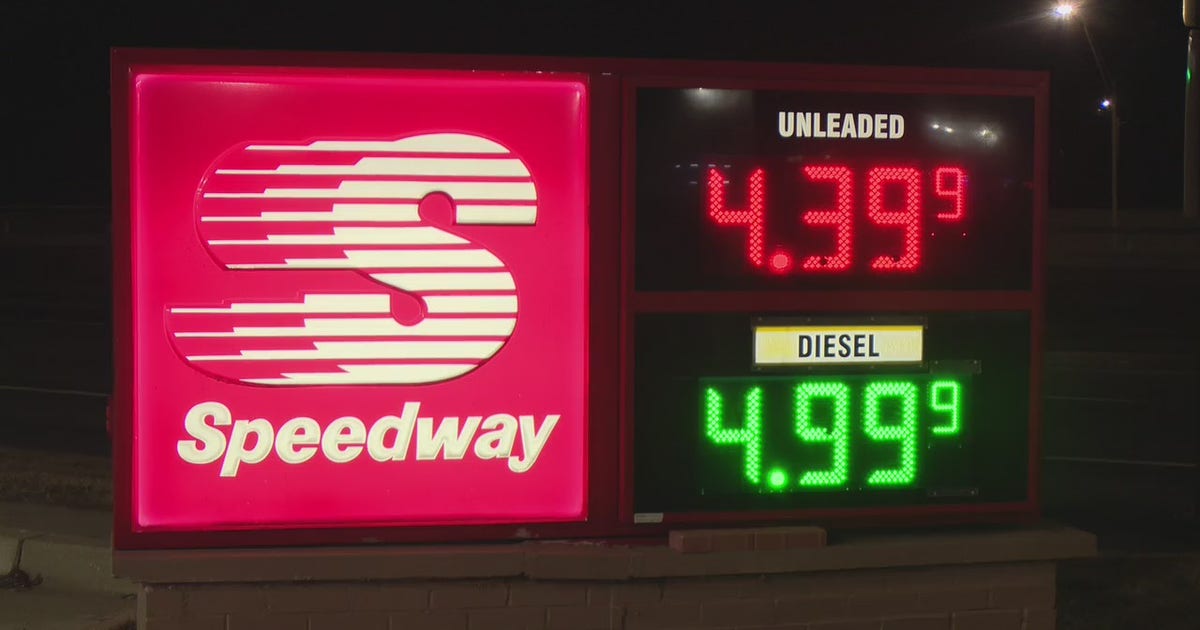 Cheapest day of the week to buy gas | FOX 2 Detroit