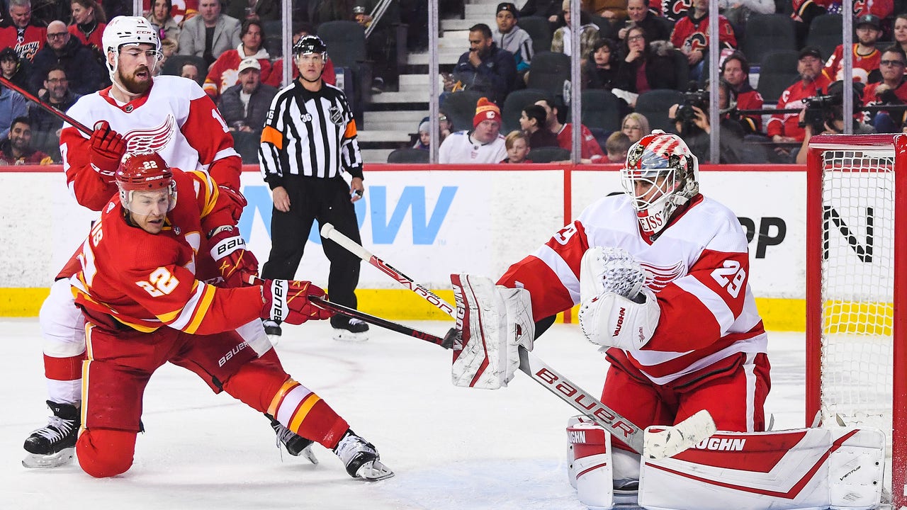 Markstrom Gets Ninth Shutout, Flames Beat Detroit 3-0