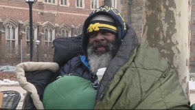 Former University of Michigan football star who survived Dr. Anderson sex abuse chains self to tree in protest