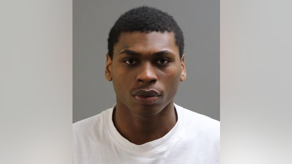 Suspect turns self in after fatal shooting in parking lot of Warren gas station