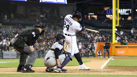 Cabrera gets to 2,999 hits in Tigers' 5-3 loss to Yankees