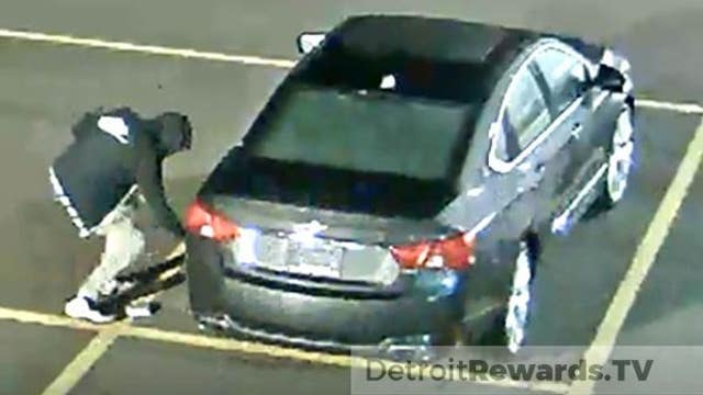 Detroit police looking for suspect who stole 4 tires off parked car last fall