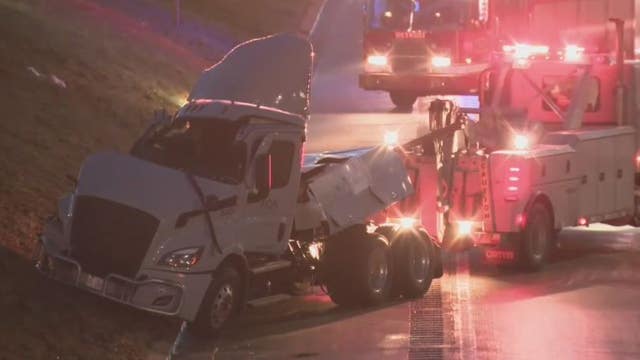 2 semi-trucks crash, causing natural gas spill on I-96 in Detroit