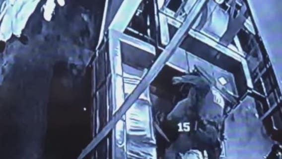 Video shows bouncer beaten by Detroit police vice squad officer