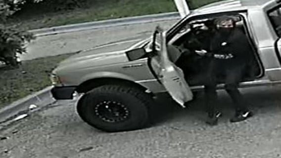 Owner confronts attempted vehicle thief at Farmington Hills gas station; suspect flees