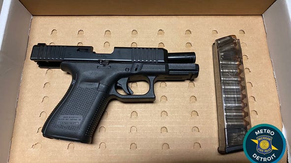 Man told police he was 'open carrying' when found with loaded Glock magazine, handgun