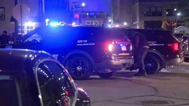 1 dead after Downtown Detroit robbery, shooting