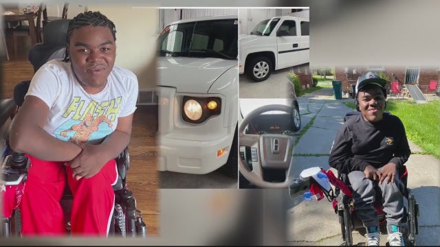 Teen with muscular dystrophy gets accessible van after a year without a way around