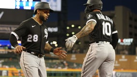 Abreu hits pair of 2-run homers, White Sox beat Tigers 9-5