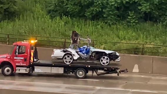 Passenger killed in Lodge Freeway crash after driver strikes tow truck in right lane