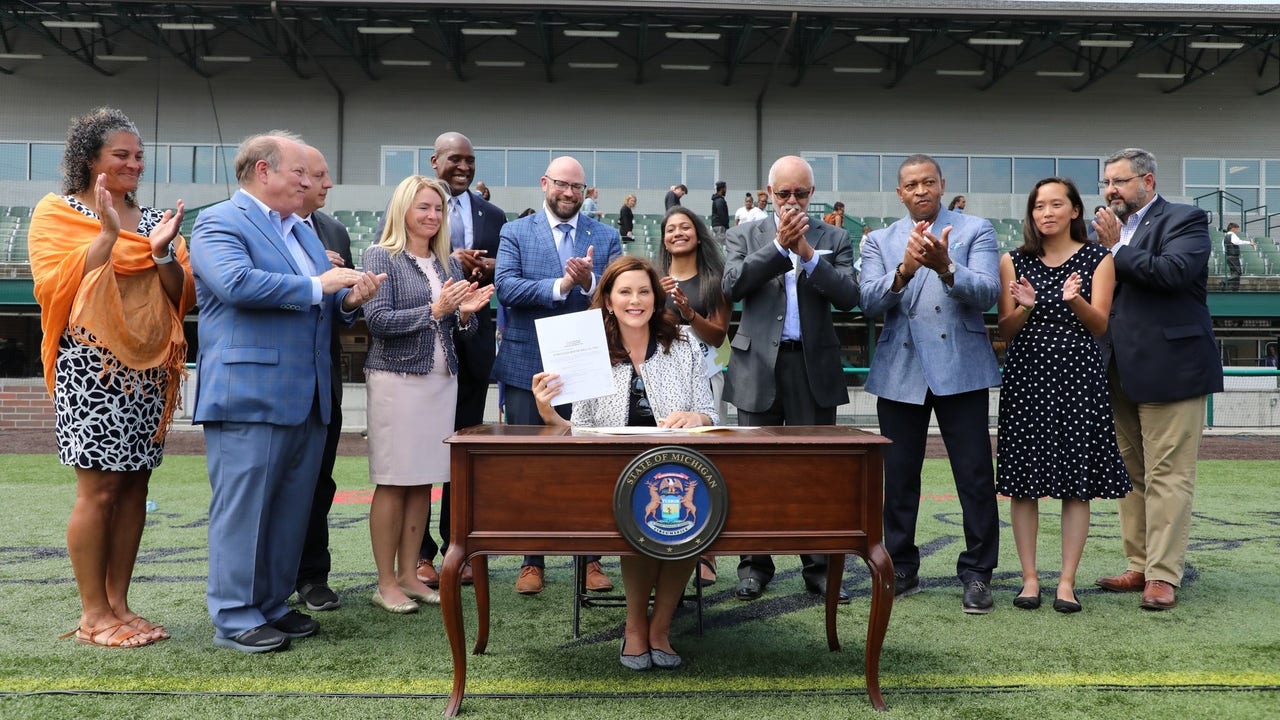 Whitmer signs final piece of $76B state budget, vetoes money approved for anti-abortion causes - Vimarsana News