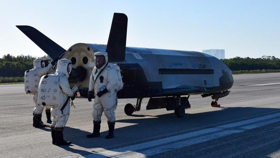 Secretive robot spaceplane breaks own record: 781 days in space