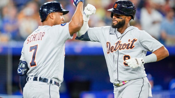 Reyes has three hits, Castro HRs, Tigers beat Blue Jays 4-2