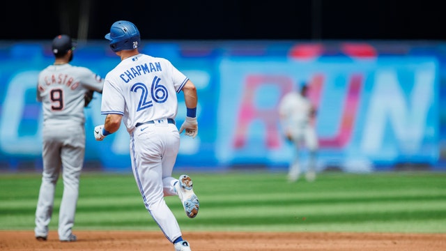 Chapman homers, Berríos gets win as Jays beat Tigers 4-1