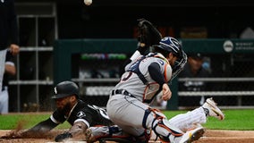 Vaughn hits tiebreaking single, White Sox beat Tigers 6-4