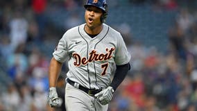 Schoop, Carpenter homer as Tigers split DH with Guardians