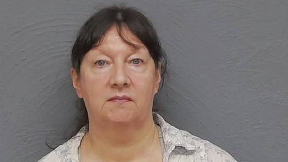 Mom of 'Baby Garnet' extradited to Michigan to face murder charge 25 years later