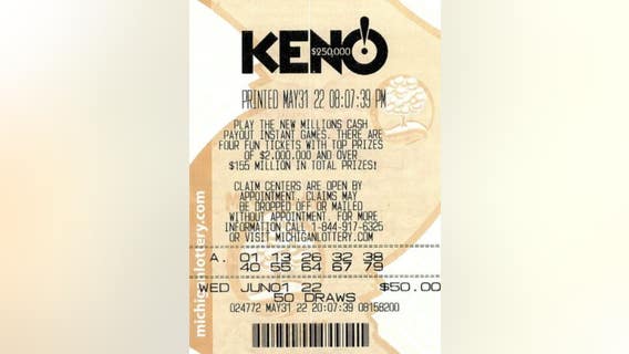 90-year-old Macomb County man 'exhilarated' after winning $250K Michigan Lottery Keno prize
