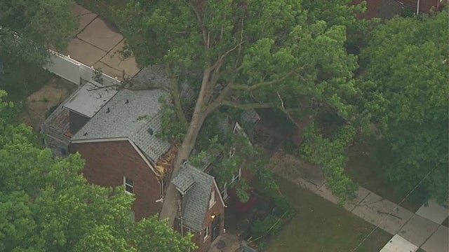 Storms leave 28K DTE customers without power, freeway flooding reported