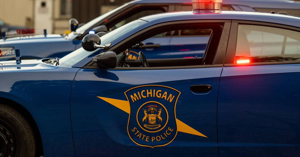 Driver says suspect shot at them on I-94 in Detroit after not being able to change lanes