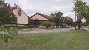 Van full of tools stolen from Warren motel as couple works to get a home