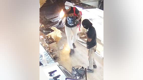 $20K reward offered after thieves crash vehicle through Dearborn Heights pawn shop twice to steal guns