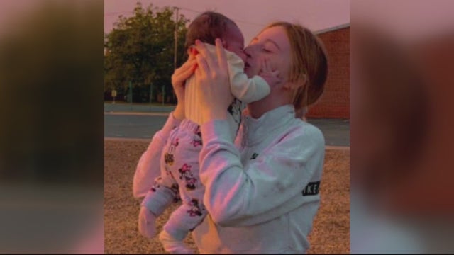 Suspects jump from car, try to abduct Gibraltar baby from stroller
