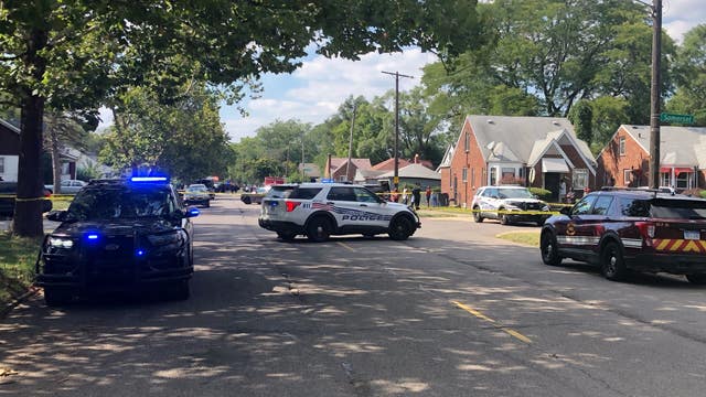 Detroit police take man into custody after barricaded situation