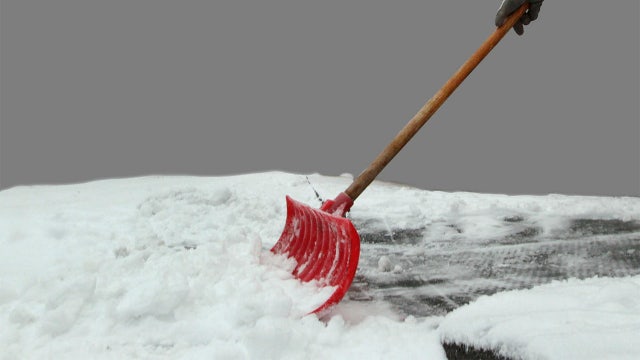 Detroit snowstorm timeline and expected snow totals in SE Michigan