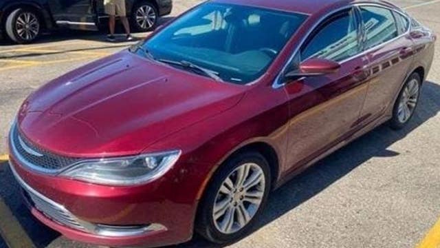 Detroit police investigating carjacking after man steals vehicle while 95-year-old woman is inside